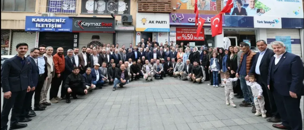 AK Parti teşkilatlarında bayram coşkusu