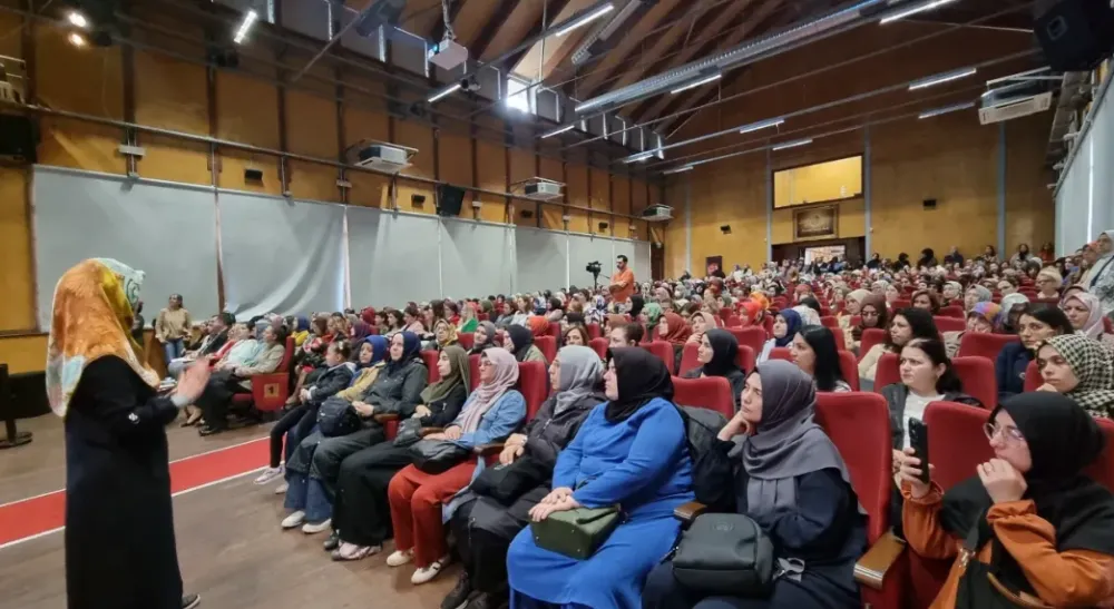 KADEM’den Gölcüklü kadınlara eğitim