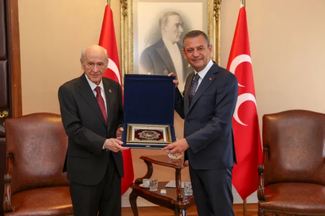 MHP lideri Bahçeli, Özgür Özel