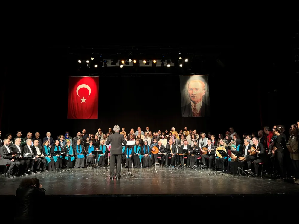 “Aşk ile” konseri Kocaelilileri mest etti