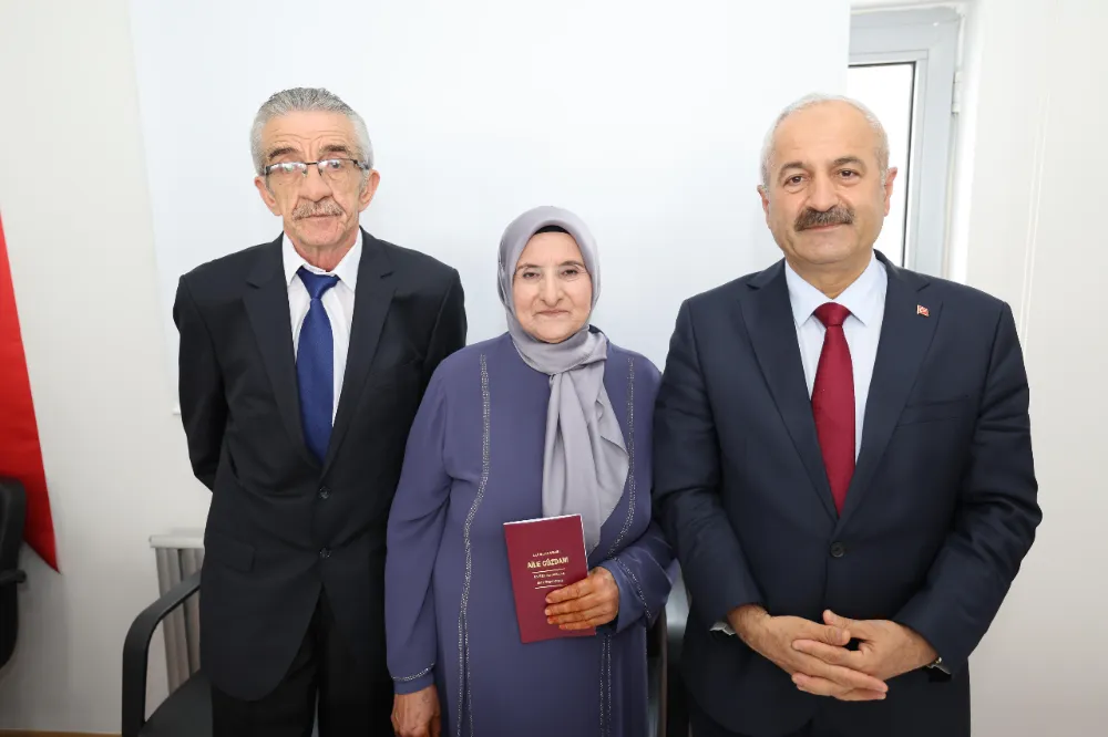 Başkan Büyükgöz Huzurevinde Nikah Kıydı