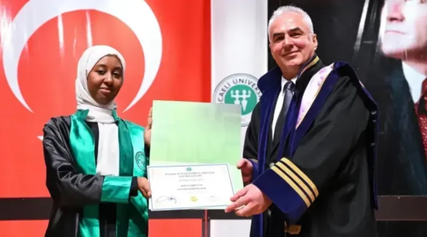 KOÜ İşletme’de Etiyopyalı birinci