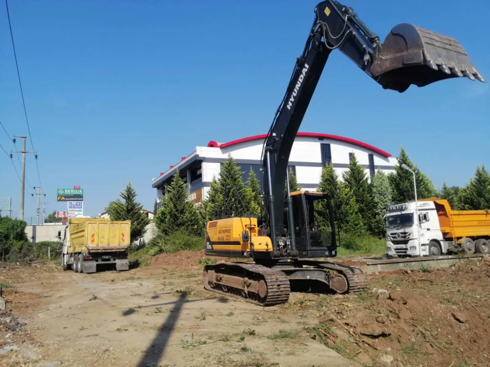 Başiskele’de D-130 Karayolu üzerine yeni durak cebi