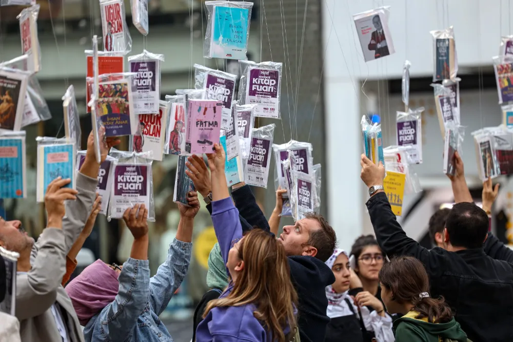 Ağaçlar kitap açacak, kente edebiyat kokusu yayılacak