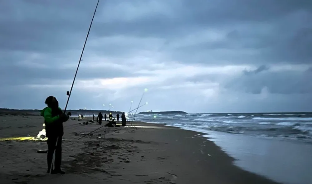 “Uluslararası Kocaeli Surfcasting Balık Tutma Yarışması” kıyasıya mücadelelere sahne oldu