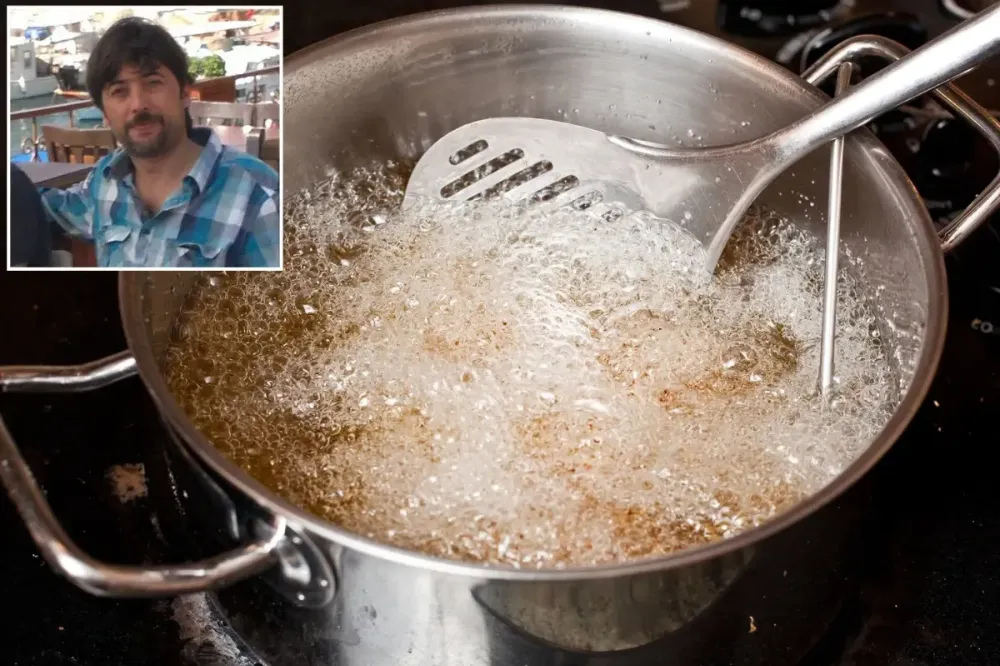 Uyuyan kocasını üzerine kızgın yağ dökerek öldürdü