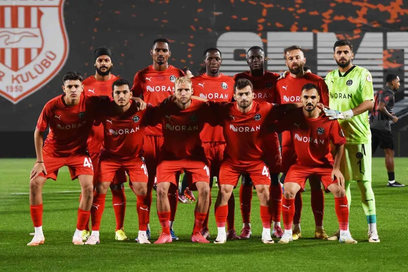 Manisa’nın iki temsilcisi de düşme potasında
