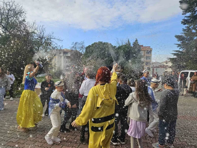 Kırklareli’nde koruma altındaki çocuklara sünnet düğünü
