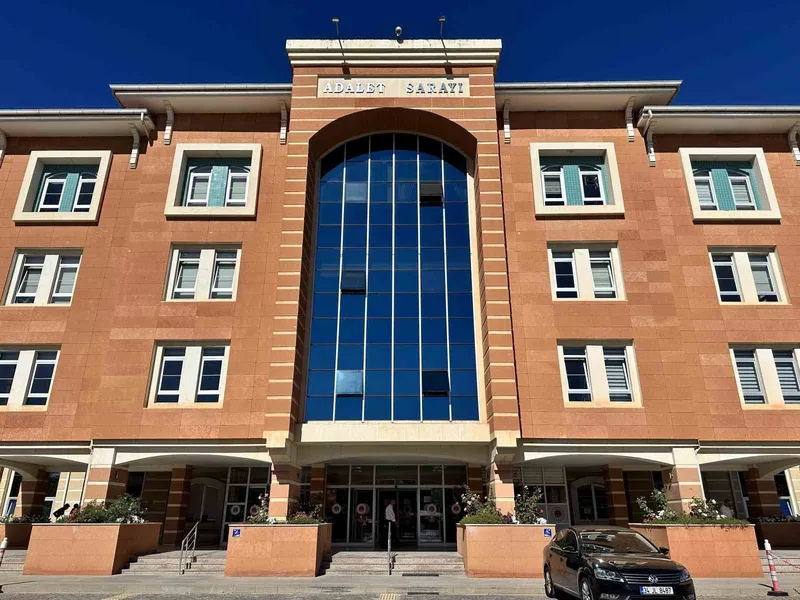 Kız meselesi cinayetinde 2 sanığa hapis cezası
