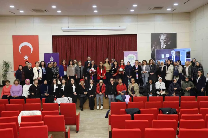 Büyükçekmece’de kadınlar şiddete karşı bir araya geldi
