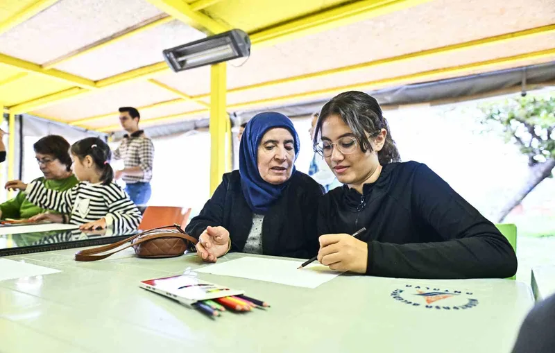 Yaşlı Evleri’nde kuşaklar arası etkileşim atölyesi
