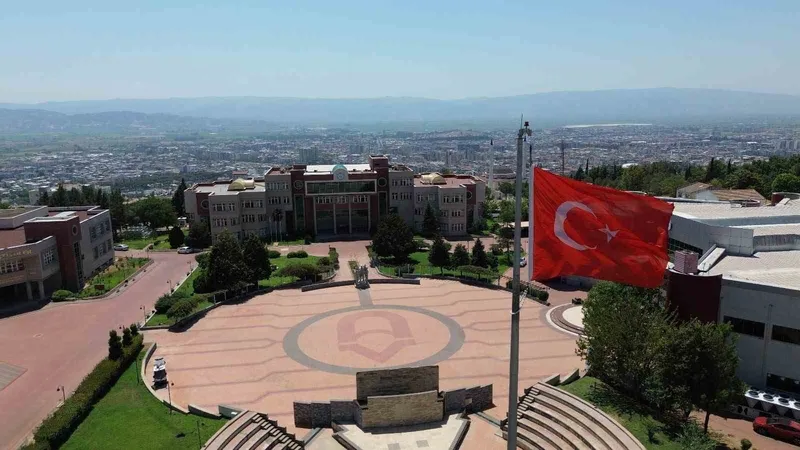 ADÜ, çevre dostu üniversiteler arasında 2025’te 161 basamak yükseldi
