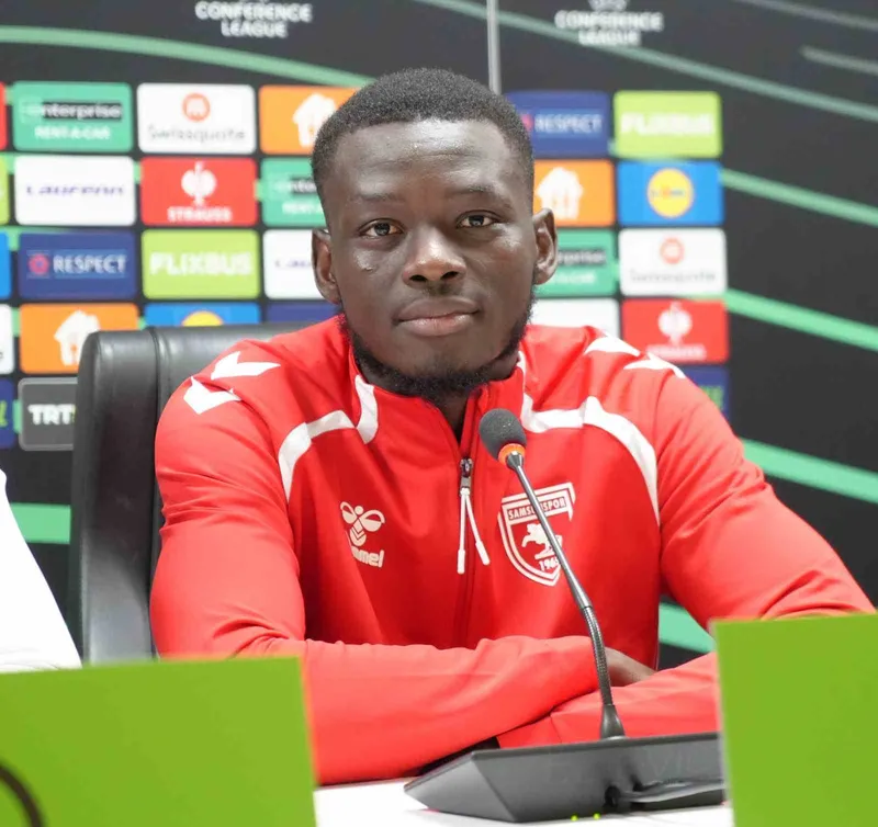 Marius Mouandilmadji: 