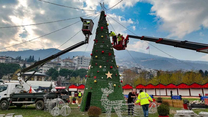 Bursa yeni yıl coşkusuna hazır
