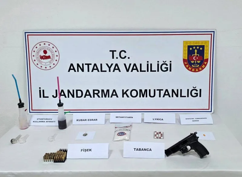 Antalya’da uyuşturucu operasyonu: 4 şüpheliye adli işlem
