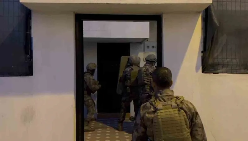 Adana’da silah ve mühimmat ticareti şebekesi çökertildi: 11 tutuklama
