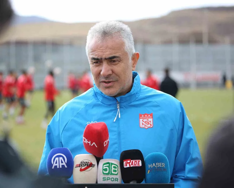 Mehmet Altıparmak: 