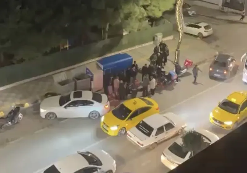 Otomobille çarpışan motosikletin sürücüsü yaralandı
