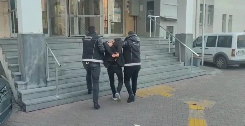 15 farklı ilde 20 kez aranma kaydı bulunan şahıs yakalandı
