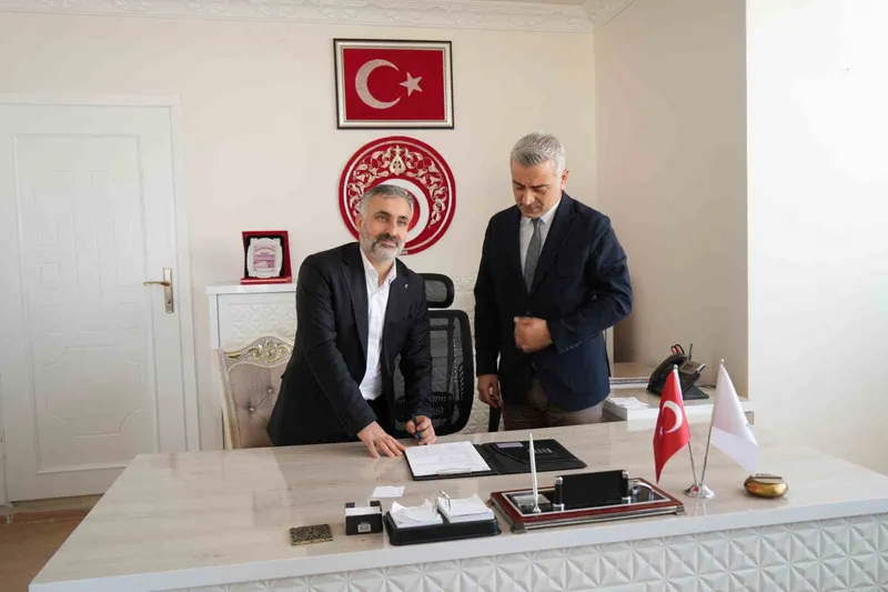 Kızılay Muş İl Başkanlığında devir teslim töreni
