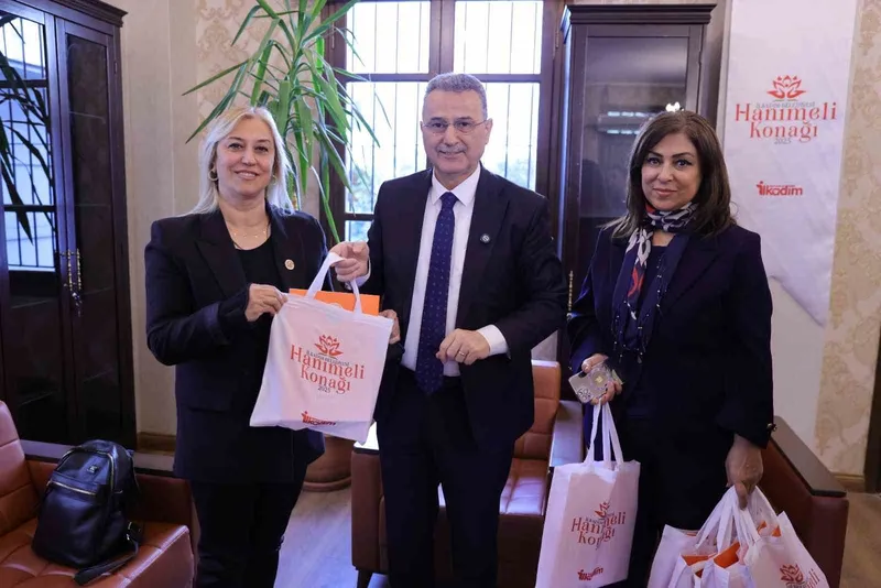 ’İlkadım’ın kadın muhtarları çalışıyor’
