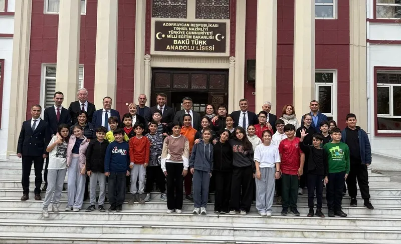 Fırat Üniversitesi Bakü’de tanıtıldı
