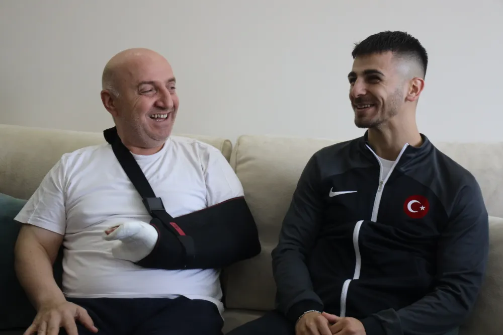 Dünya şampiyonu Şamdan, Başkan Bıyık’ı ziyaret etti