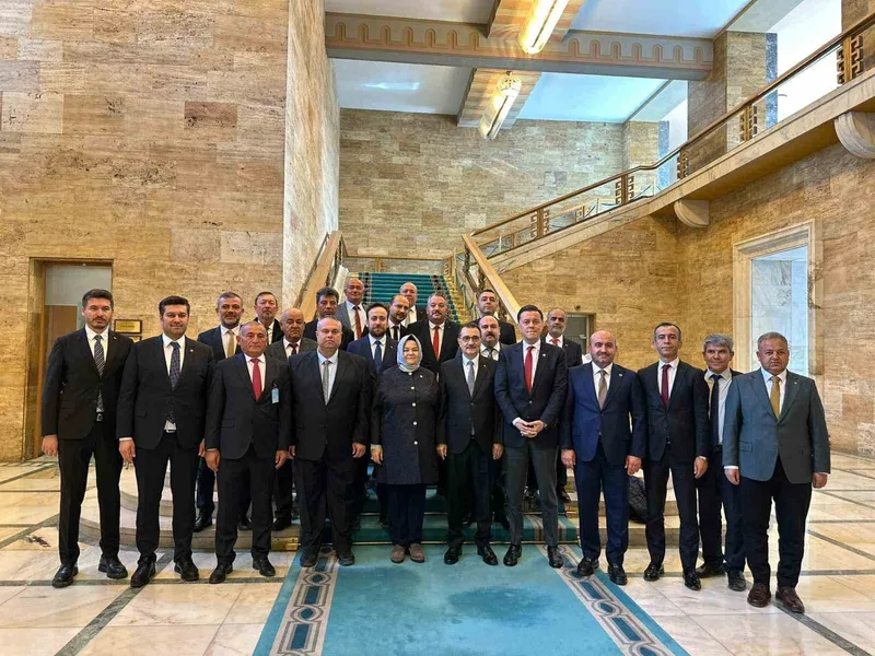 AK Parti Eskişehir Teşkilatı, TBMM’de istişare toplantısı yaptı
