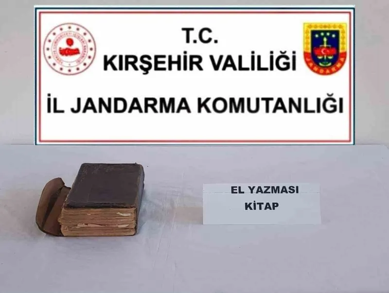 Kırşehir’de el yazması Kur’an ele geçirildi
