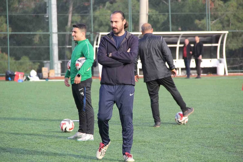Denizli İdmanyurdu, lider Kütahyaspor’u konuk edecek
