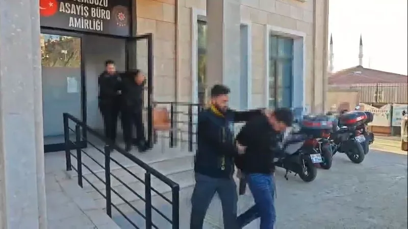 Beylikdüzü’nde iş yerinin kurşunlanması ile ilgili şüpheliler yakalandı
