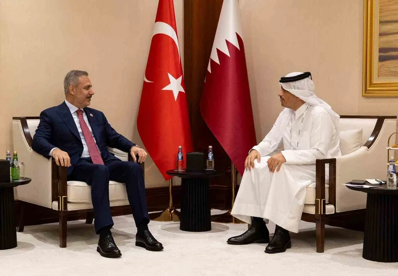 Bakan Fidan, Katarlı mevkidaşı Al Thani ile görüştü
