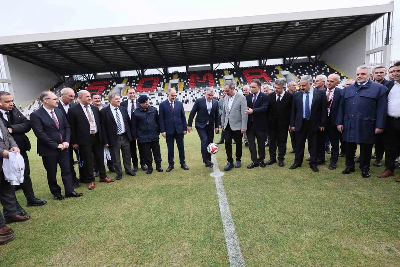 Bakan Bak, Soma’da stat açılışı yaptı
