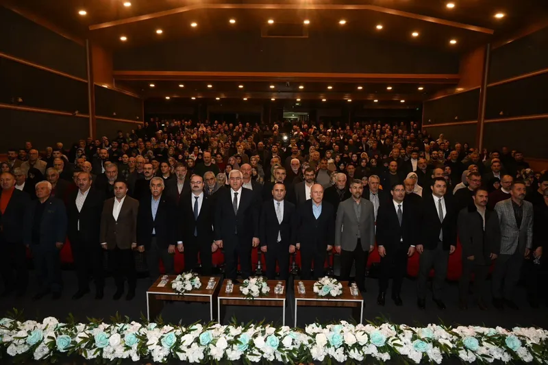 Alvarlı Efe Erzurum’da anıldı
