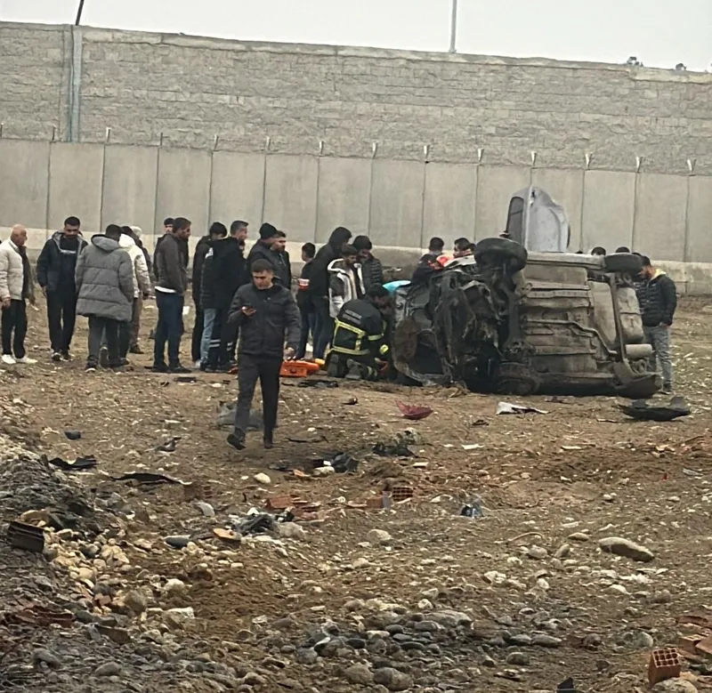 Batman’da otomobil takla attı: 2 yaralı
