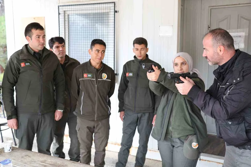 Muğla Orman Bölge Müdürlüğü personeline silah eğitimi
