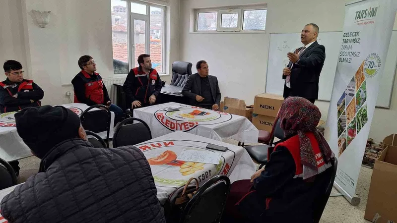 Nuribey’de çiftçilere yönelik bilgilendirme toplantısı
