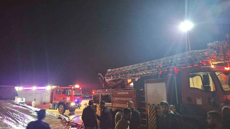 Mardin’de mısır kurutma tesisinde çıkan yangın söndürüldü
