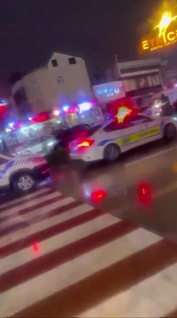 Kaza yerine gelen polis, kendi oğlunun yaralı olduğunu görünce şok yaşadı
