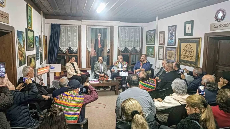 Kütahya’da ’Simav yaren kültürü’ anlatıldı, türküler ve söyleşi ile gelenek yaşatıldı
