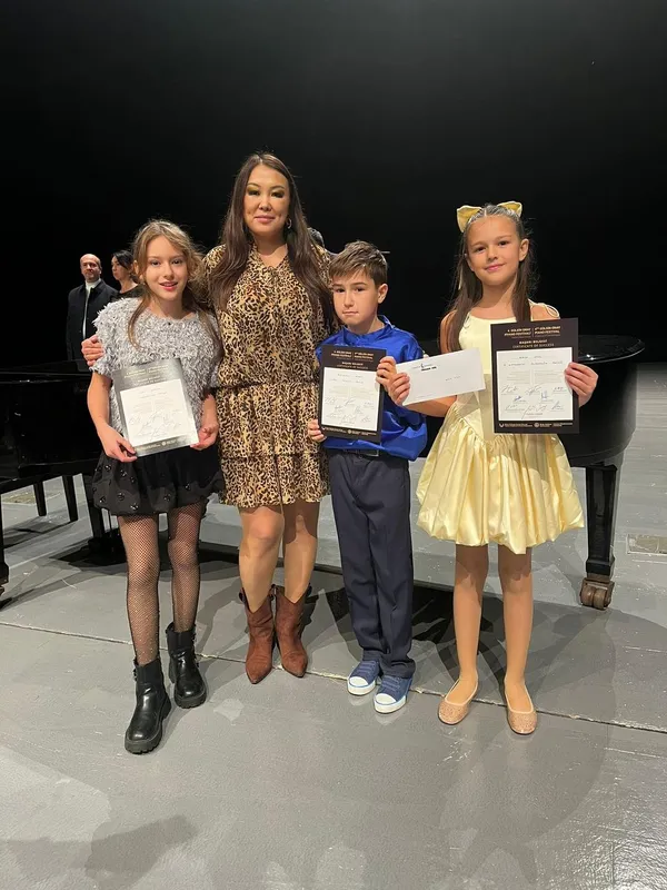 Bilecikli öğrenciler Kıbrıs’taki piyano festivalinden ödülle döndü
