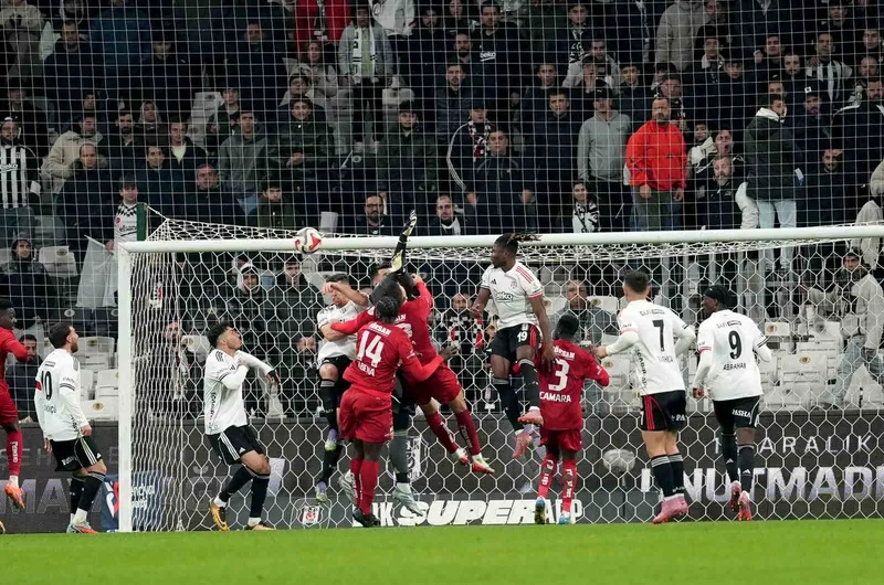 Beşiktaş yine kalesini gole kapatamadı
