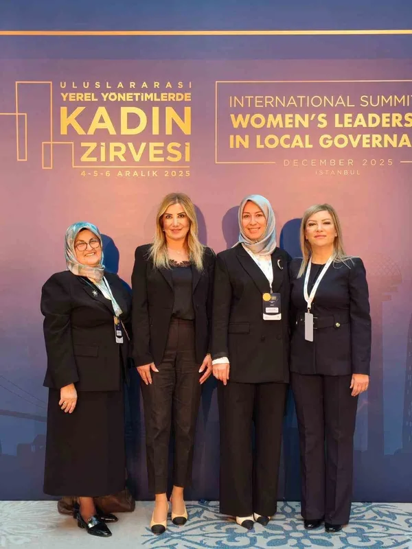 Düzceli kadın meclis üyeleri 