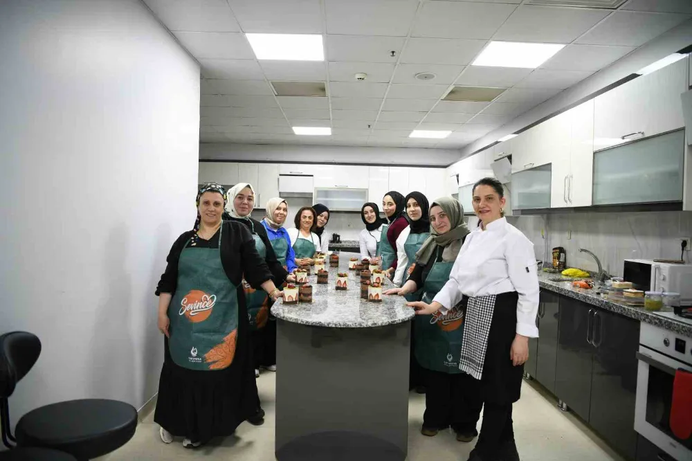 Çayırova’da pasta şefleri yetişiyor