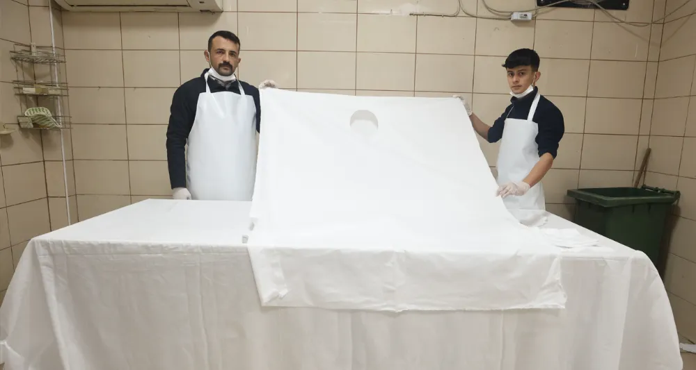 Depremin acı yükünü kaldıran gassallar yaşadıklarını anlattı