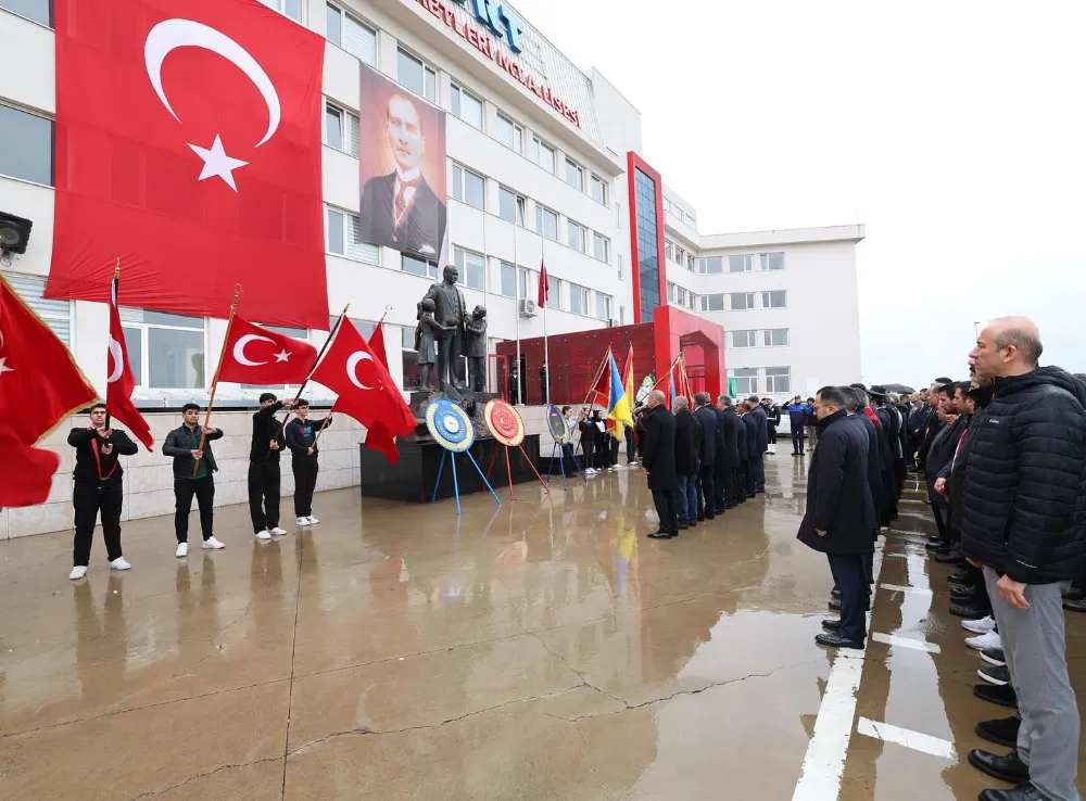 DİLOVASI’NDA 18 MART ÇANAKKALE ZAFERİ COŞKUYLA KUTLANDI