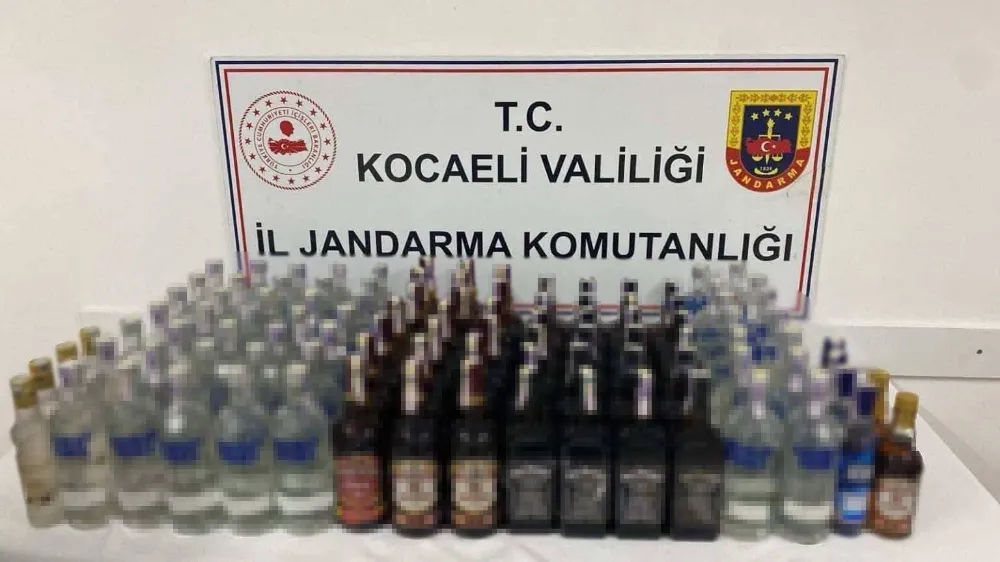 Bayrama günler kala 103 şişe sahte alkol ele geçirildi