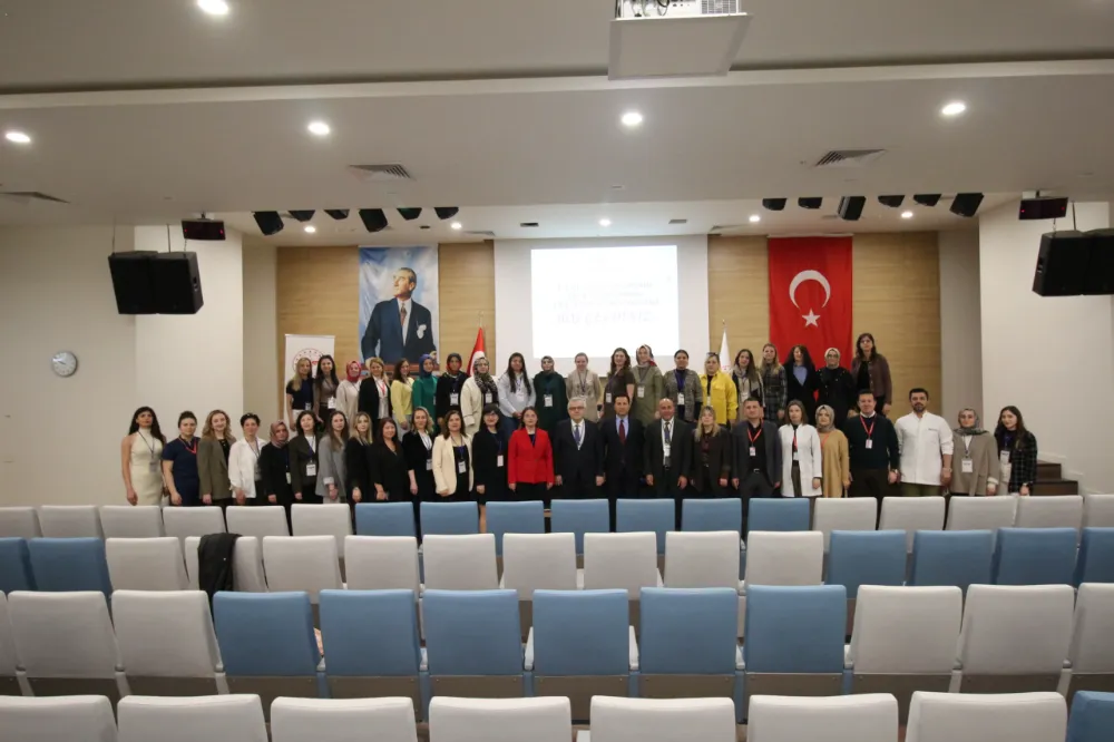 Kocaeli’de Ebe Eğitimlerinin Güçlendirilmesi Eğitimi Başladı