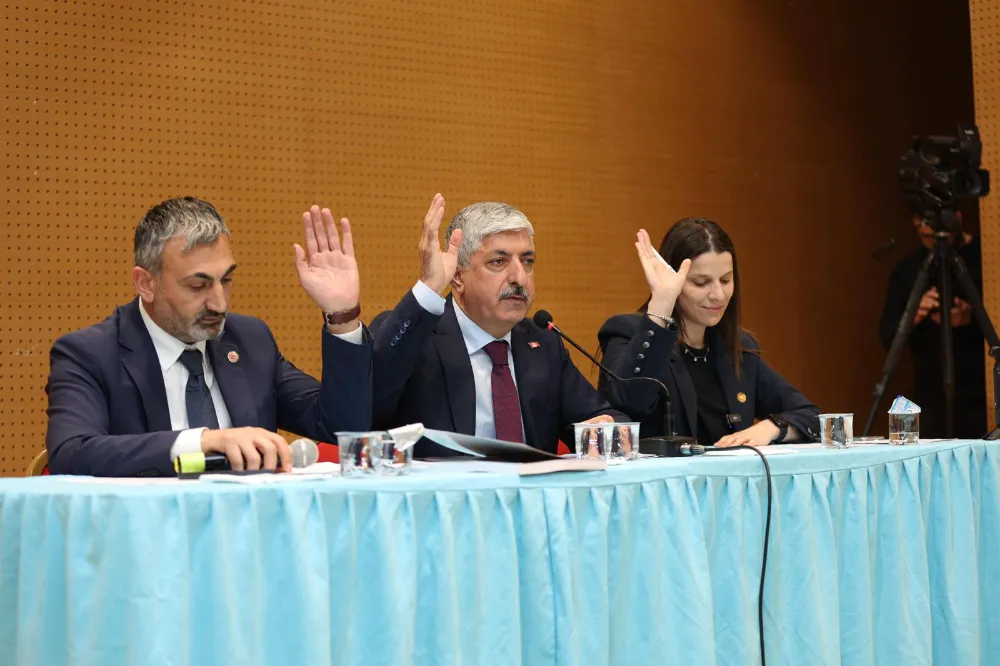 DİLOVASI BELEDİYESİ NİSAN AYI MECLİSİ GERÇEKLEŞTİRİLDİ