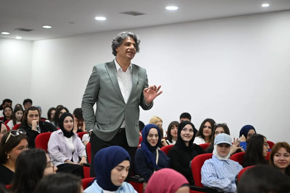 Kocaman Gençlerle Birlikte